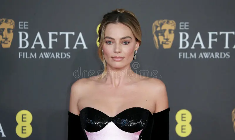 Hot Margot Robbie
