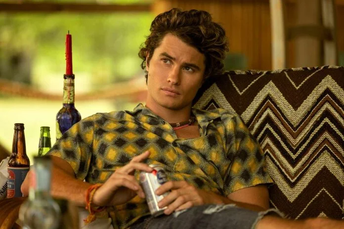 Chase Stokes Reveals 'Outer Banks' Could Wrap Up Soon